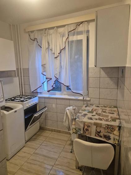 Garsonieră decomandată în Dacia
