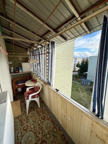 Apartament cu 3 camere decomandat în Lenin