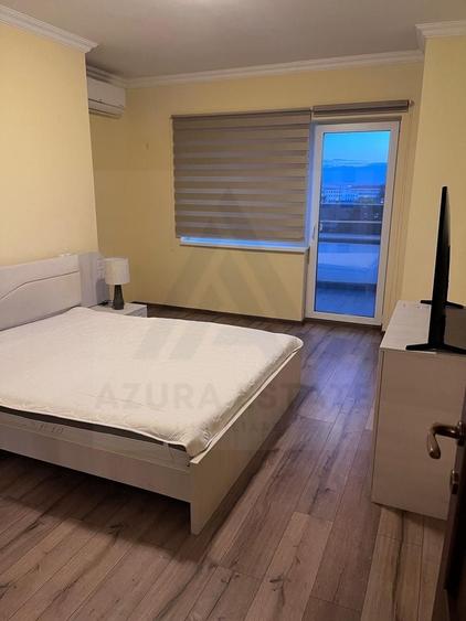 Apartament cu 3 camere semidecomandat, mobilat în Terezian