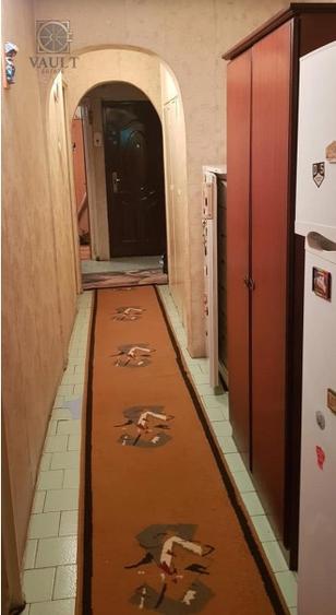 Apartament cu 3 camere decomandat, mobilat în Rahova