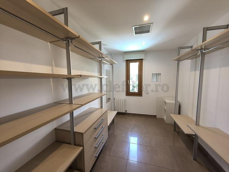 Casă individuală cu 5 camere cu Piscina în Pipera