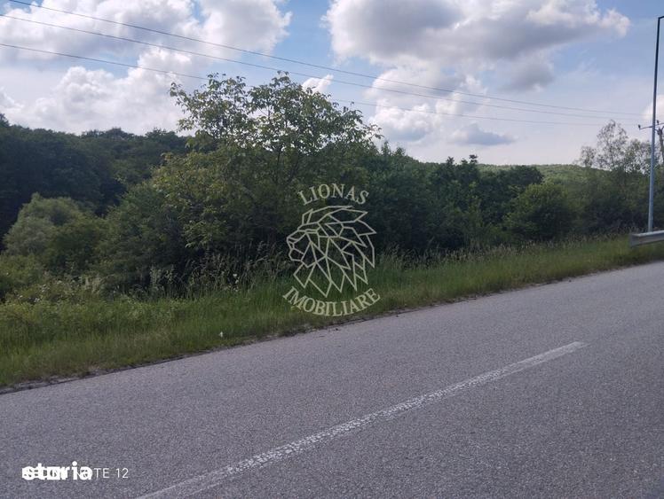 Teren de 900 mp, în Unirea