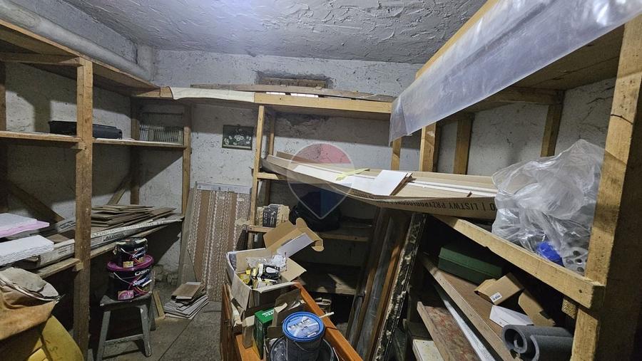 Apartament cu 2 camere decomandat, mobilat în Dărmănești
