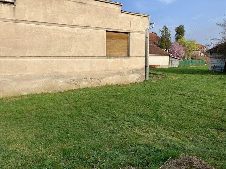 Casă cu 4 camere cu Teren 2054 Mp în Geoagiu