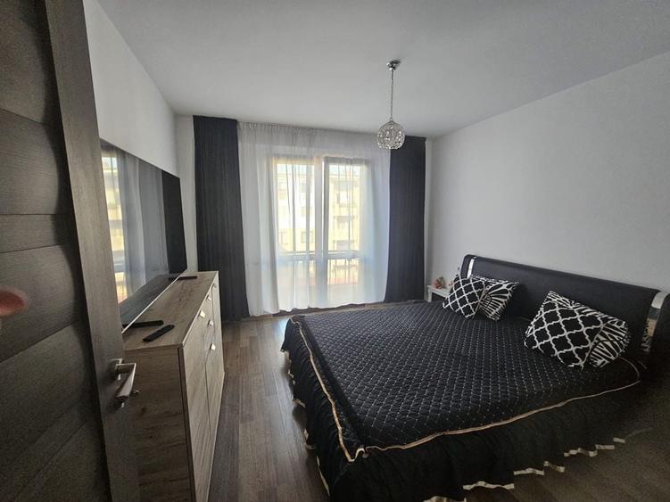 Apartament cu 2 camere semidecomandat în Exterior Vest