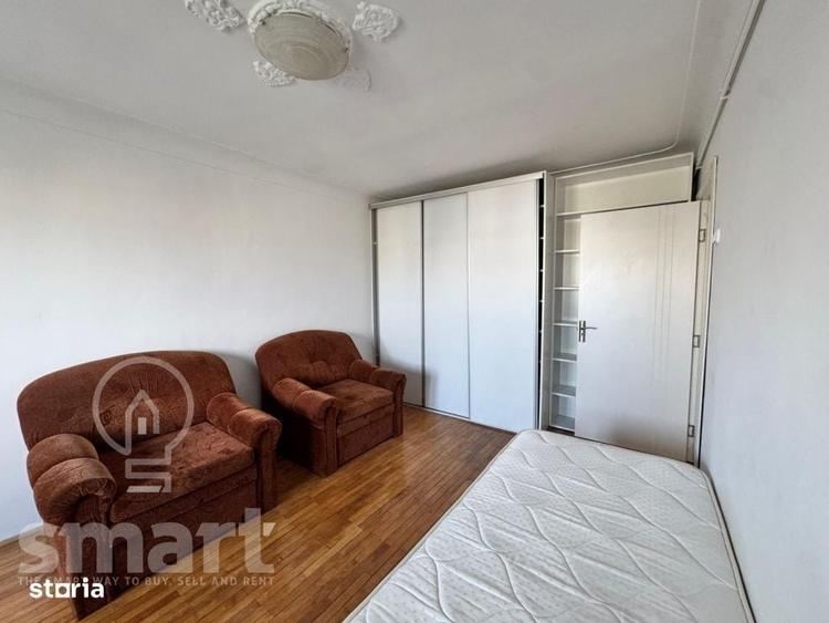 Apartament cu 3 camere decomandat în Central