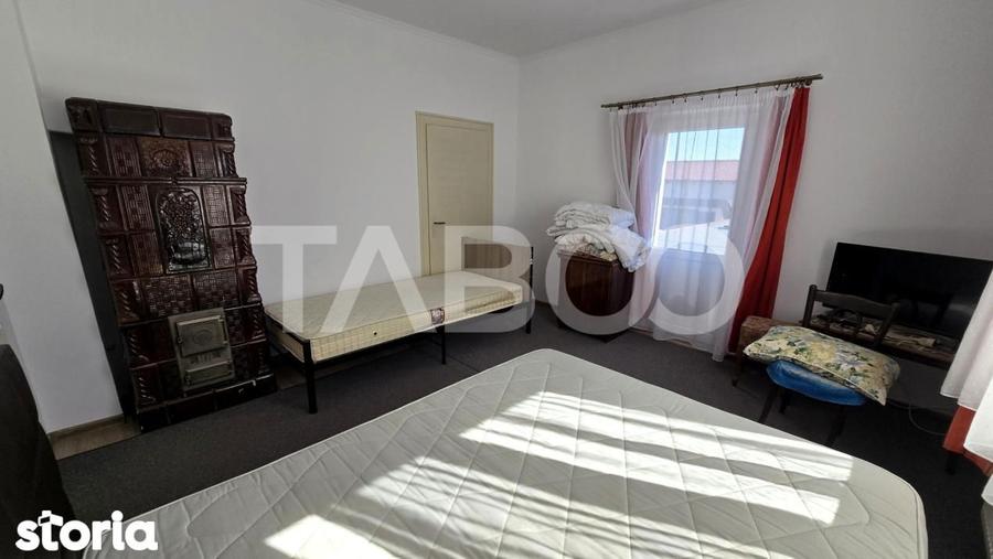 Casa individuala de vanzare 3 camere 2 bai garaj Piata Cluj - 16