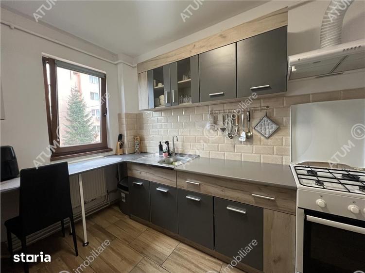 Apartament cu 3 camere, mobilat în Mihai Viteazul