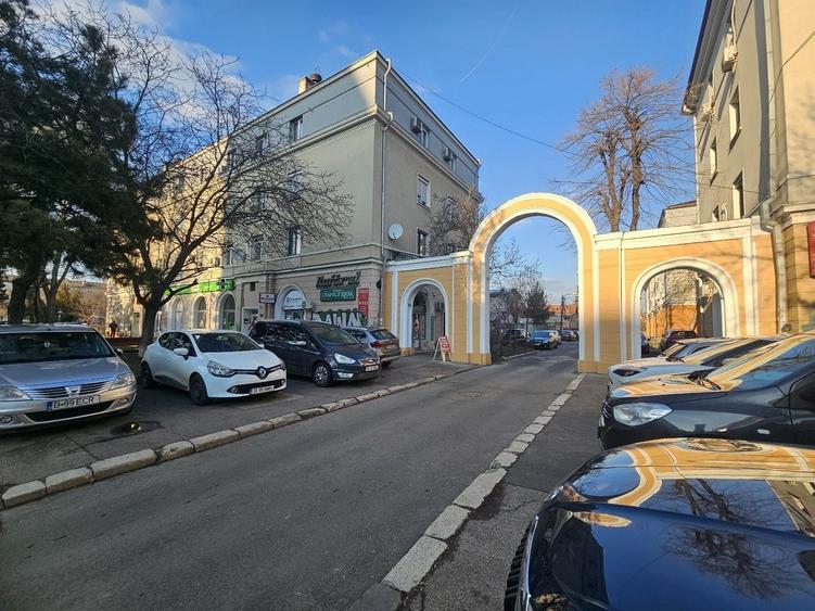 Apartament cu 2 camere decomandat în Bucureștii Noi