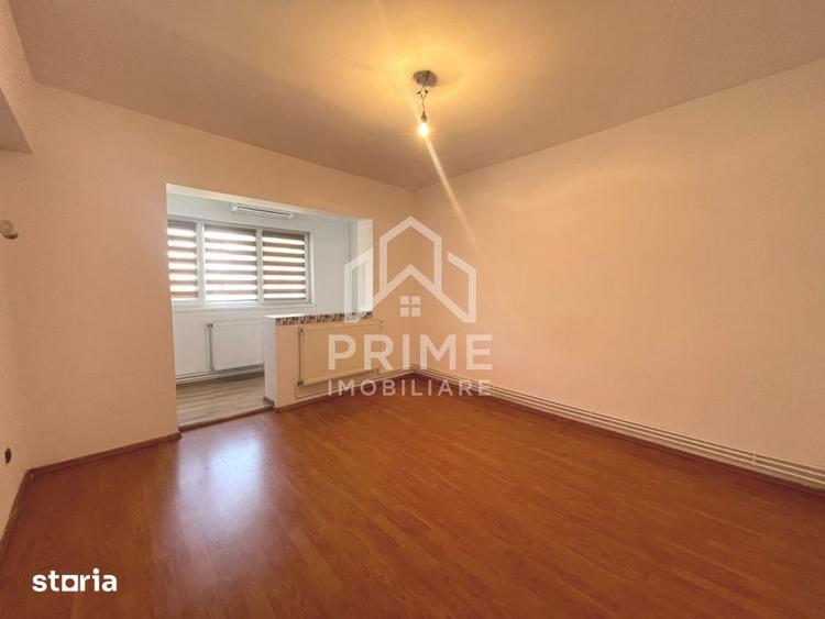 Apartament cu 2 camere decomandat în Cetate — fotografia 1