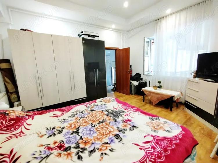 Apartament cu 2 camere semidecomandat în Sinaia