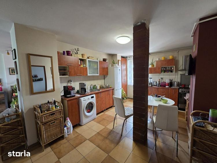 Apartament cu 3 camere în Central