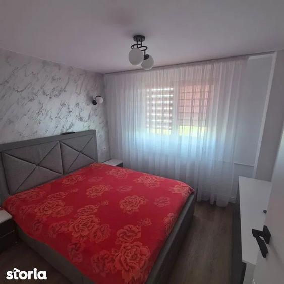 Apartament cu 3 camere decomandat, mobilat în Drumul Taberei
