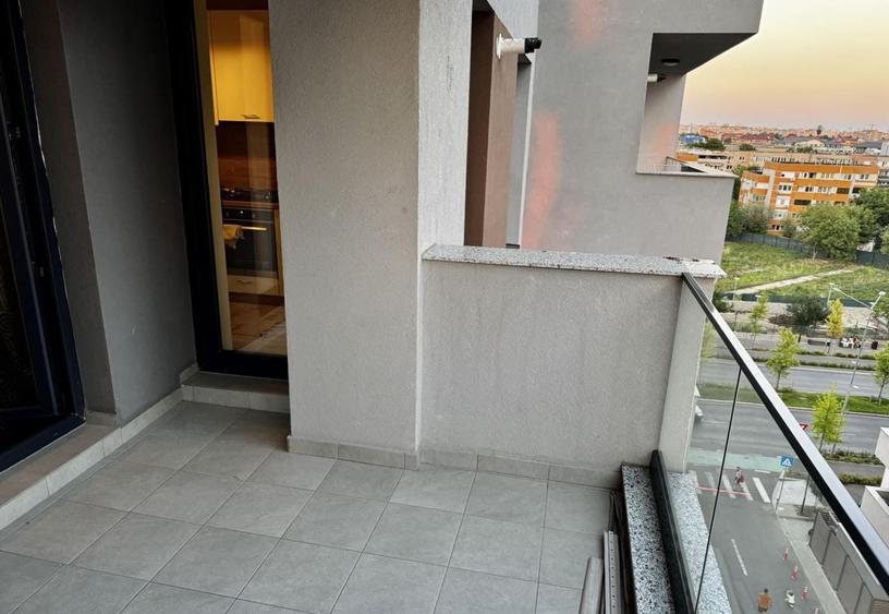 Apartament cu 2 camere decomandat în Drumul Taberei