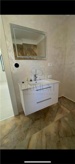 Duplex cu 3 camere cu Canalizare în Giroc