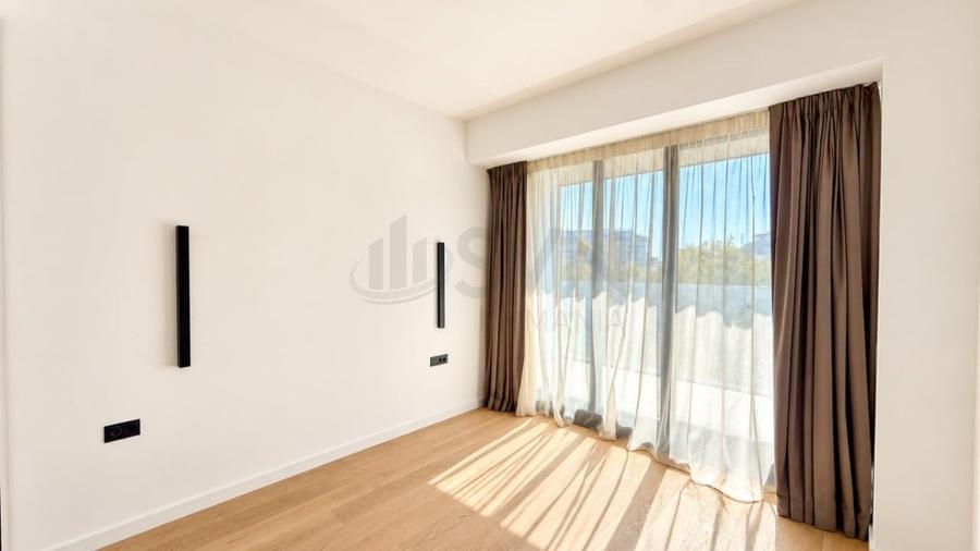 Apartament cu 2 camere semidecomandat, mobilat în Herăstrău