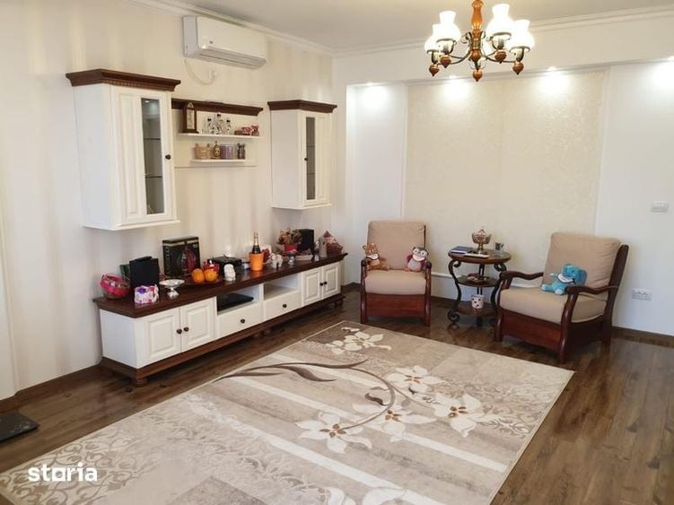 Apartament cu 3 camere în Rediu