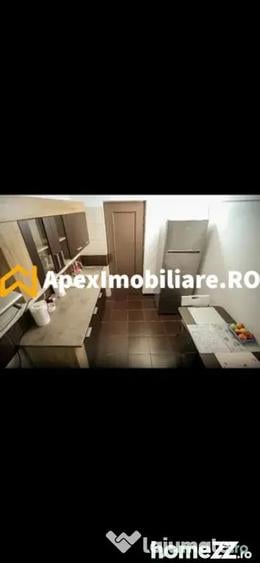 Apartament cu 2 camere decomandat, mobilat în 13 Septembrie