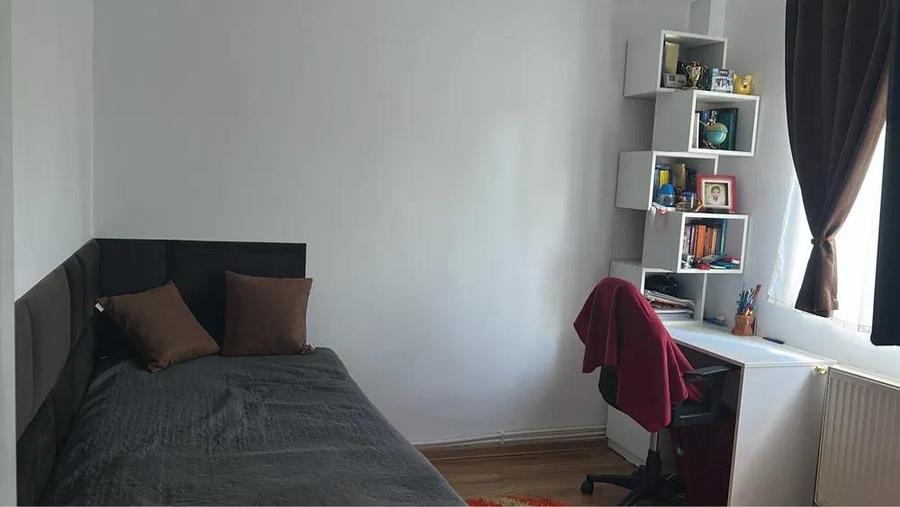 Apartament cu 2 camere decomandat, mobilat în Nicolina