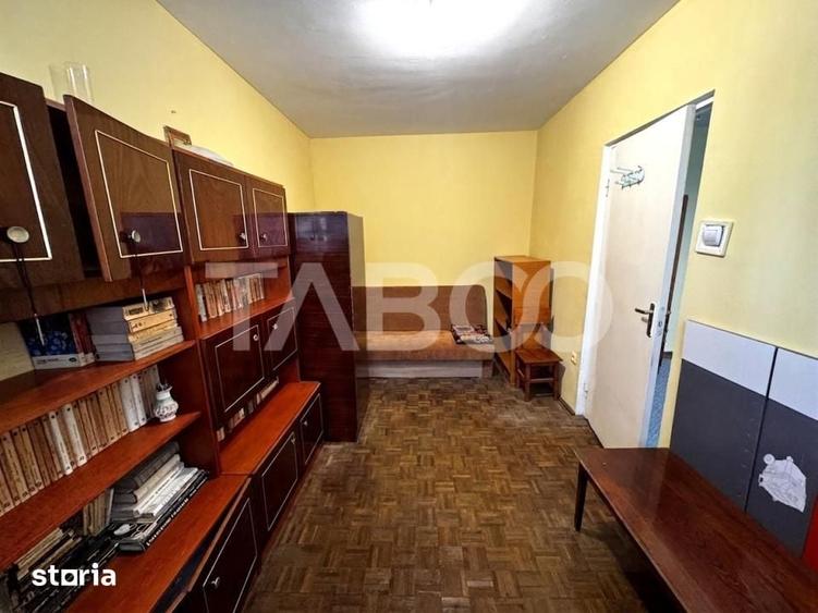 Apartament cu 2 camere nedecomandat în Trei Stejari