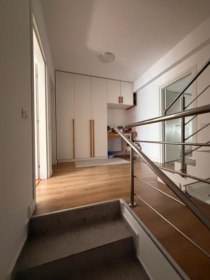 Duplex cu 4 camere cu Canalizare în Chiajna