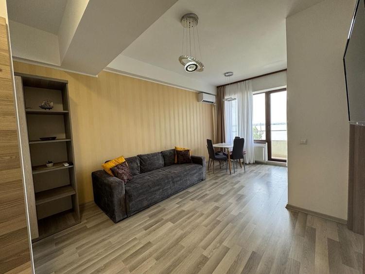 Apartament cu 2 camere semidecomandat, mobilat în Nord