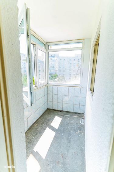 Apartament cu 3 camere decomandat în Rahova
