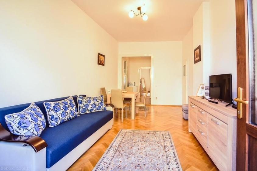 Apartament cu 2 camere, mobilat în Ultracentral