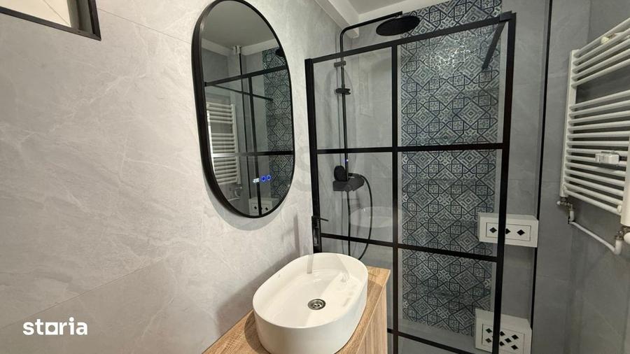 Apartament cu 3 camere decomandat, mobilat în Tineretului