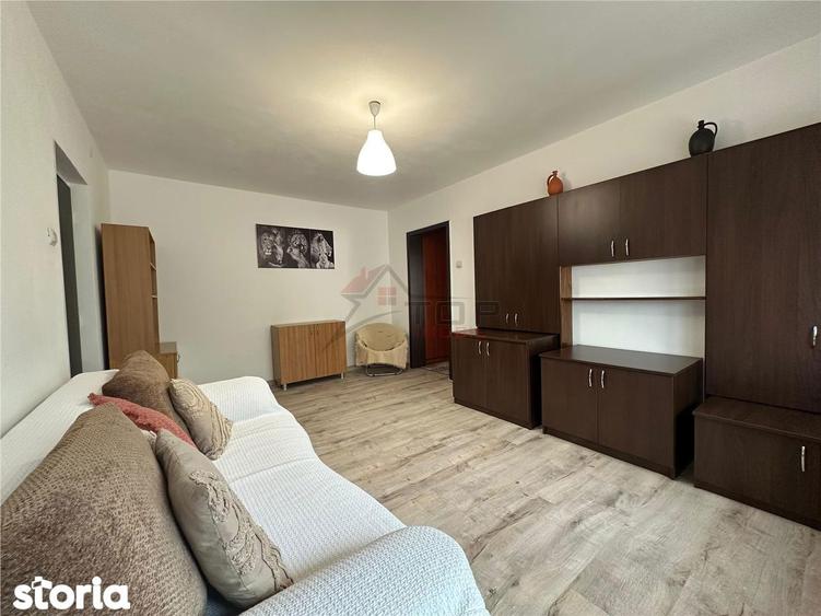 Inchiriere Apartament cu 2 camere Podu Ros - 11