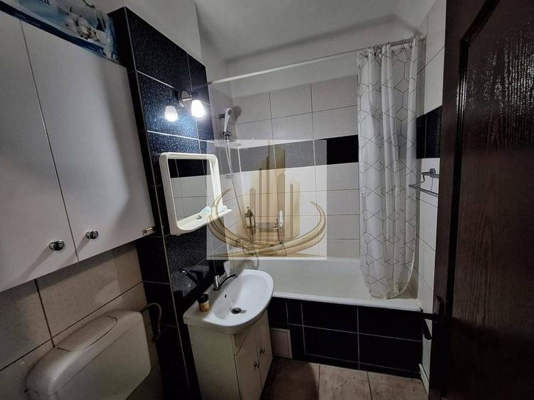 Apartament cu 2 camere decomandat în Bogdăneștilor