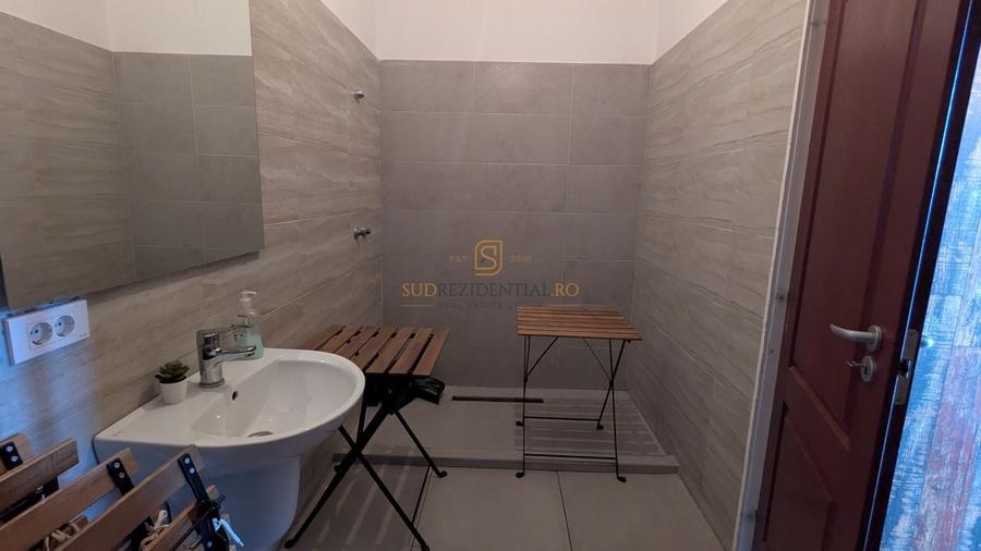 Spațiu comercial, de 89.769996643066 mp, în Berceni