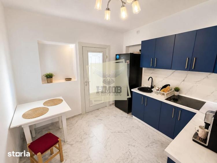 Casă cu 4 camere cu Teren 400 Mp în Central
