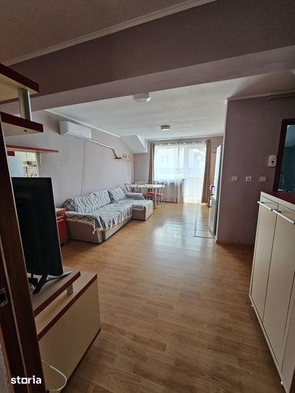 Apartament cu 3 camere în Florești