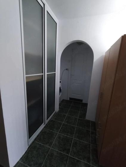 Apartament cu 2 camere decomandat în Trivale