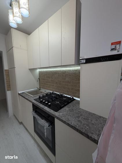 Apartament cu 2 camere în Micro 15