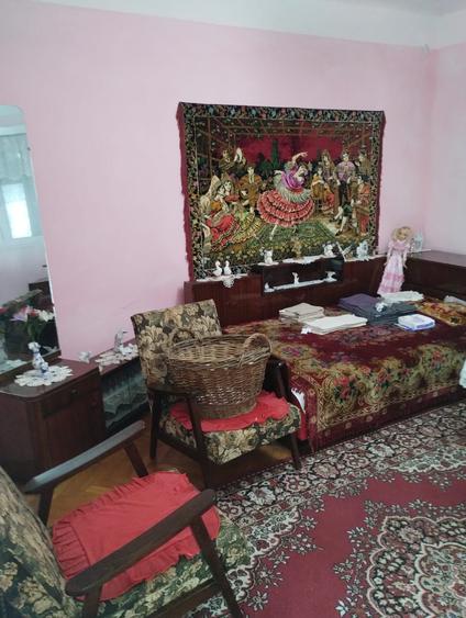 Casă cu 3 camere în Ghiroda