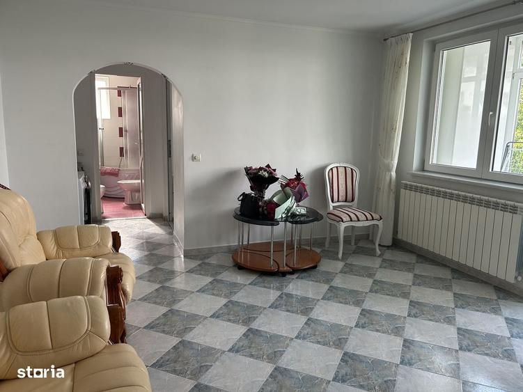 3 Camere,etaj 2 Centru - 2