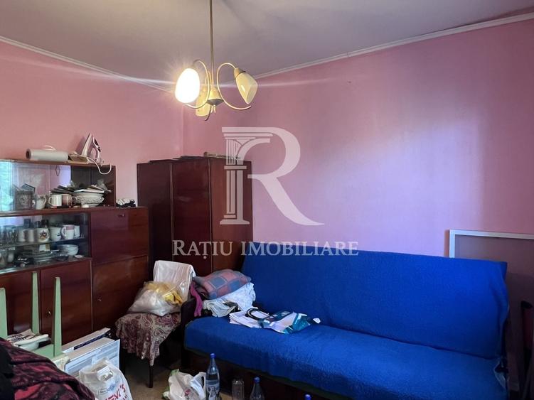 Apartament cu 2 camere semidecomandat, mobilat în Nufărul