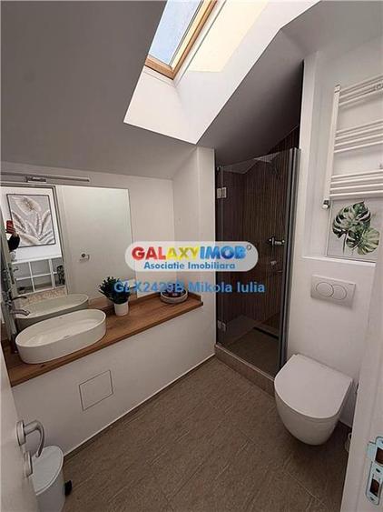 Apartament cu 4 camere decomandat, mobilat în Cotroceni