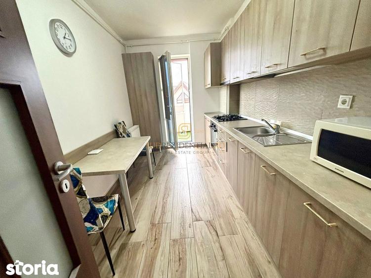 Apartament cu 2 camere, mobilat în Central — fotografia 1