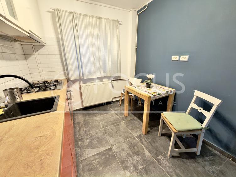 Apartament cu 2 camere decomandat, mobilat în Tei