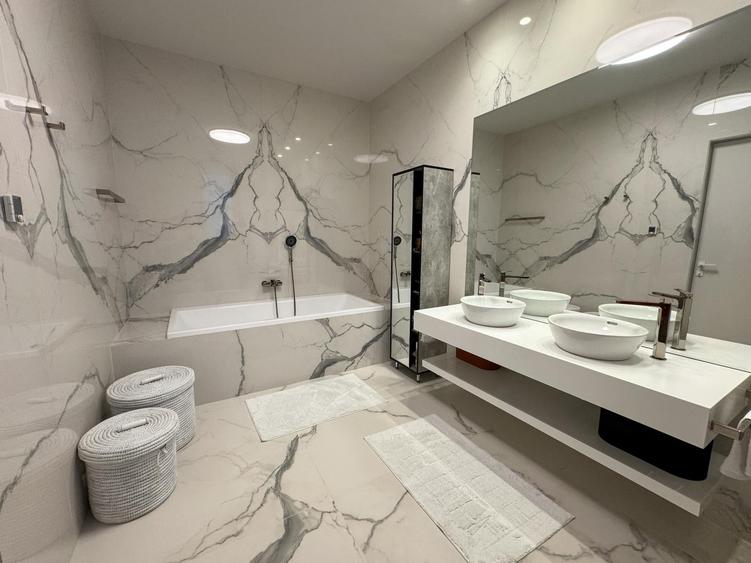 Apartament cu 4 camere decomandat, mobilat în Floreasca