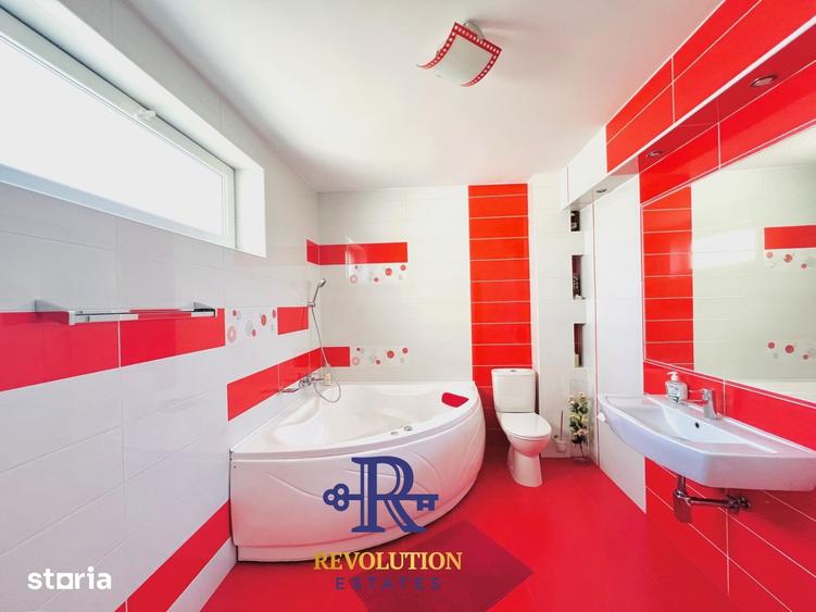 Apartament cu 3 camere semidecomandat în Bună Ziua
