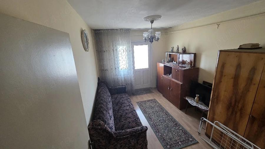 Apartament cu 3 camere decomandat, mobilat în Brazda lui Novac