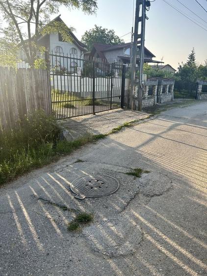 Teren de 1129 mp, în Geamăna