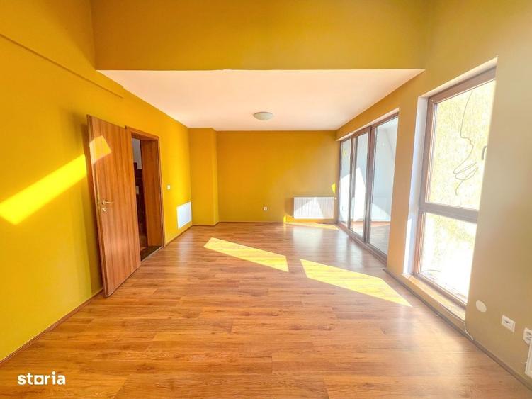 Casă cu 4 camere în IAR