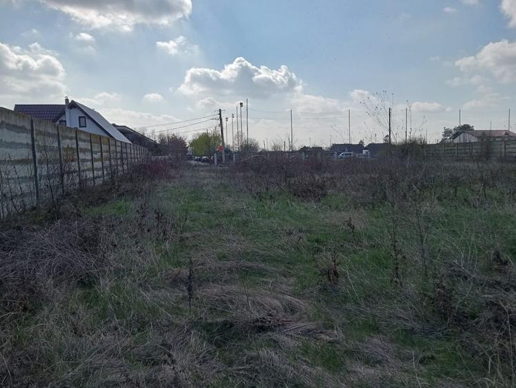 Teren intravilan de 4635 mp, în Central