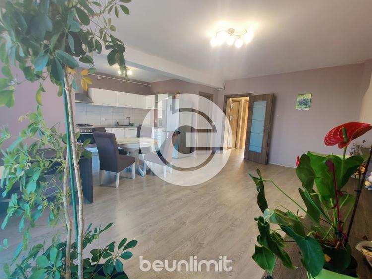 Apartament 3 camere de inchiriat -  decomandat - Etaj 3  - Turnisor - 4