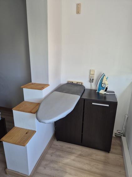 Apartament cu 2 camere semidecomandat în Moșnița Veche
